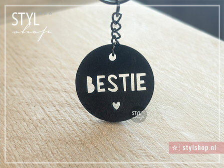 Sleutelhanger vriendin bestie klein kadootje cadeautje sleutel hanger zwart mdf