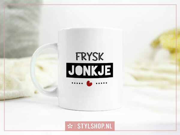 frysk jonkje famke kadootje grutske fries fryske fryslan boppe mok met tekst mokken cadeau kadootje kado mok met tekst frysk